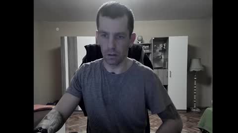 Snapshot of blue_eyed_wolf chatting on 14, 1, 2025 Runaway online show from 14, 1, 2025