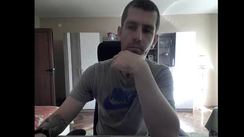 Snapshot of blue_eyed_wolf chatting on 17, 1, 2025 Runaway online show from 17, 1, 2025