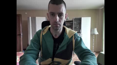 Snapshot of blue_eyed_wolf chatting on 21, 1, 2025 Runaway online show from 21, 1, 2025