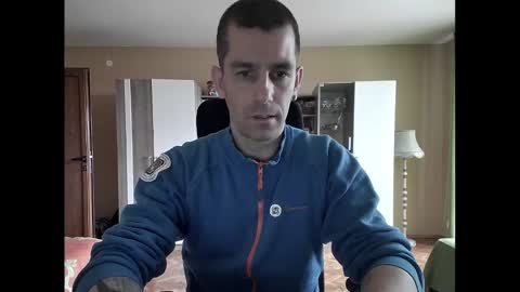 Snapshot of blue_eyed_wolf chatting on 5, 2, 2025 Runaway online show from 5, 2, 2025