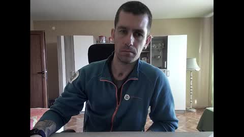 Snapshot of blue_eyed_wolf chatting on 7, 2, 2025 Runaway online show from 7, 2, 2025