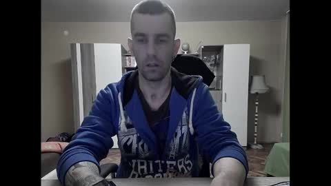 Snapshot of blue_eyed_wolf chatting on 14, 2, 2025 Runaway online show from 14, 2, 2025