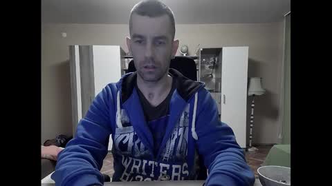 Runaway online show from 15, 2, 2025