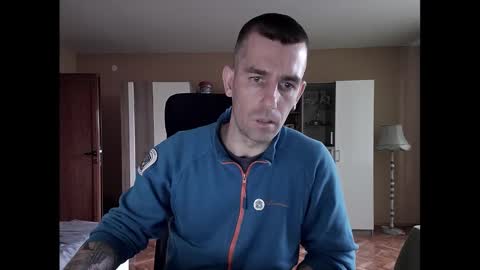 Snapshot of blue_eyed_wolf chatting on 10, 3, 2025 Runaway online show from 10, 3, 2025