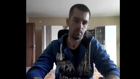 Snapshot of blue_eyed_wolf chatting on 16, 10, 2025 Runaway online show from 16, 10, 2025