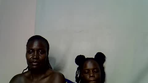 Snapshot of blue_savagee chatting on 17, 10, 2025 blue_savagee online show from 17, 10, 2025