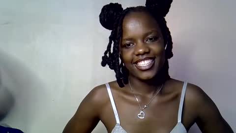 Snapshot of blue_savagee chatting on 24, 10, 2025 blue_savagee online show from 24, 10, 2025