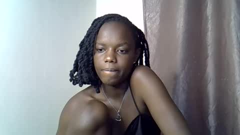 Snapshot of blue_savagee chatting on 26, 11, 2025 blue_savagee online show from 26, 11, 2025