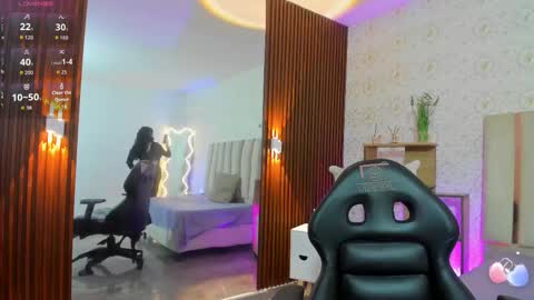 blue_tay1 online show from 25, 9, 2025