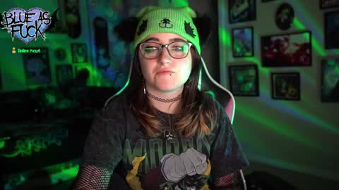 Snapshot of blueasfuck chatting on 5, 1, 2025 Blue online show from 5, 1, 2025