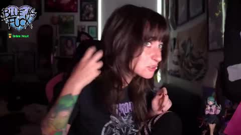 Snapshot of blueasfuck chatting on 11, 9, 2025 Blue online show from 11, 9, 2025