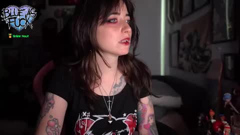 Snapshot of blueasfuck chatting on 10, 10, 2025 Blue online show from 10, 10, 2025