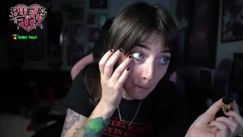 Snapshot of blueasfuck chatting on 23, 10, 2025 Blue online show from 23, 10, 2025