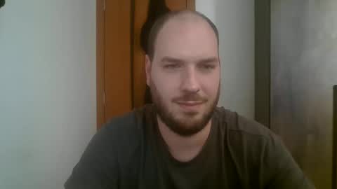 Snapshot of bluec2c chatting on 27, 12, 2024 Blue online show from 27, 12, 2024