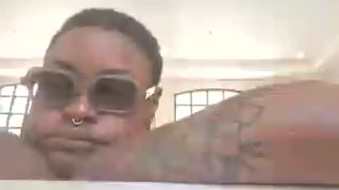 Snapshot of bluedesiret420 chatting on 20, 7, 2026 bluedesiret420 online show from 20, 7, 2026