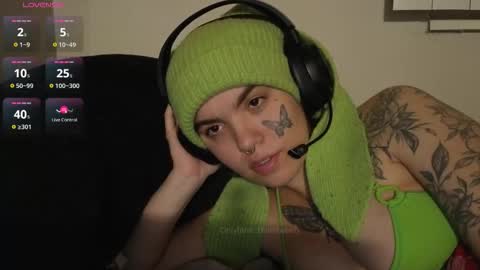 Blue online show from 17, 11, 2025