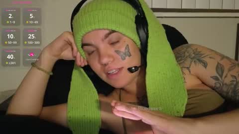 Blue online show from 25, 11, 2025