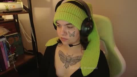 Blue online show from 13, 2, 2026