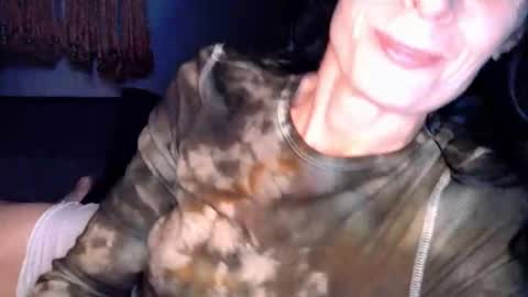 Snapshot of blueeyedlie chatting on 13, 11, 2025 Blueeyedlie online show from 13, 11, 2025