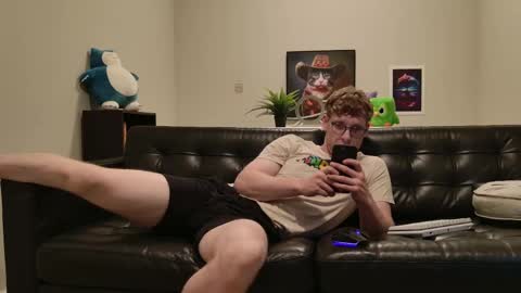 Snapshot of blueeyedtallguy chatting on 19, 9, 2025 blueeyedtallguy online show from 19, 9, 2025