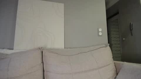 Snapshot of blueeyeess chatting on 15, 1, 2025 Alina online show from 15, 1, 2025