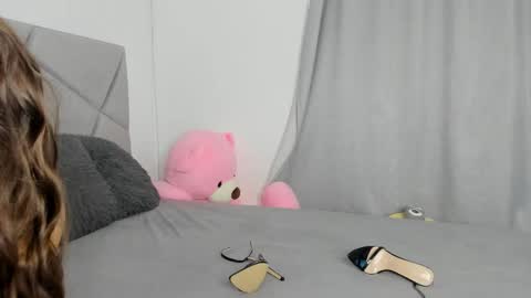 Snapshot of blueeyeslexxxy chatting on 25, 11, 2025 blueeyeslexxxy online show from 25, 11, 2025