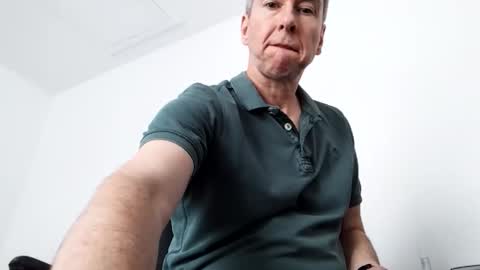 blueeyesteele online show from 2, 6, 2026