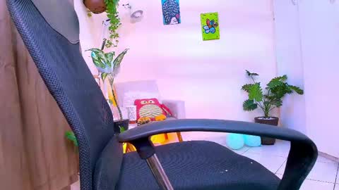 FLORAA online show from 16, 4, 2026