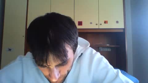 bluejoee online show from 16, 4, 2026