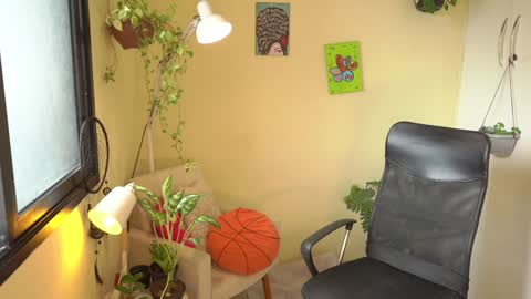 Snapshot of bluemysticlady chatting on 14, 1, 2025 FLORAA online show from 14, 1, 2025