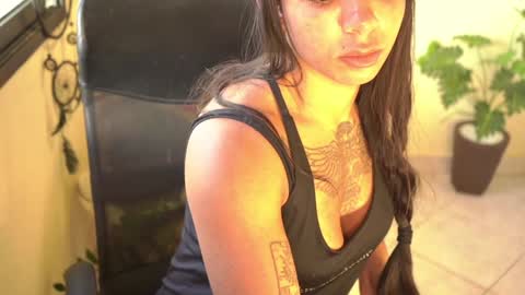 Snapshot of bluemysticlady chatting on 17, 1, 2025 FLORAA online show from 17, 1, 2025