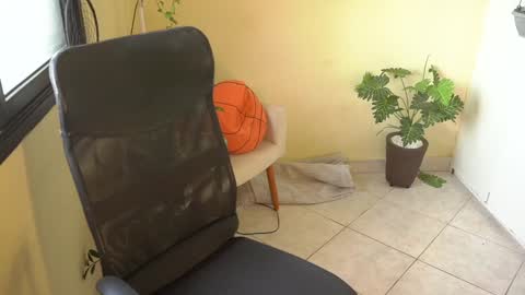 Snapshot of bluemysticlady chatting on 22, 1, 2025 FLORAA online show from 22, 1, 2025