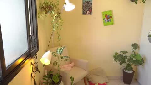 Snapshot of bluemysticlady chatting on 9, 2, 2025 FLORAA online show from 9, 2, 2025