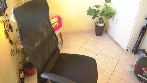 Snapshot of bluemysticlady chatting on 13, 2, 2025 FLORAA online show from 13, 2, 2025