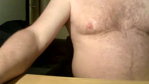 Snapshot of blundernew chatting on 5, 1, 2025 blundernew online show from 5, 1, 2025