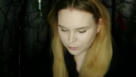 blushing_star online show from 9, 1, 2026