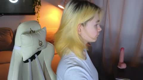 Alice and David online show from 1, 8, 2026
