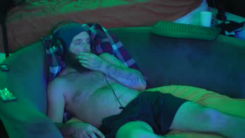 Snapshot of bmadnice803 chatting on 14, 12, 2024 bmadnice803 online show from 14, 12, 2024