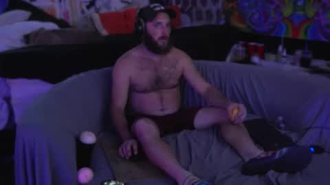 Snapshot of bmadnice803 chatting on 4, 12, 2025 bmadnice803 online show from 4, 12, 2025