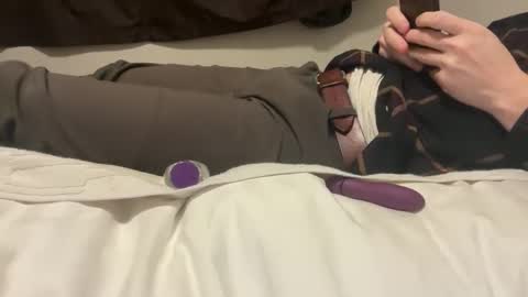 bmclovin_7 online show from 27, 2, 2025