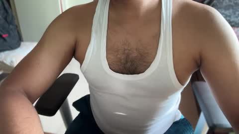 Snapshot of bmporn87 chatting on 19, 11, 2025 Horny Ben online show from 19, 11, 2025