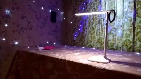 Liza and Max online show from 2, 12, 2024