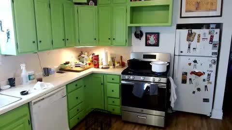 Snapshot of bnczuperzexy chatting on 11, 11, 2025 ZuperZexyZounds online show from 11, 11, 2025