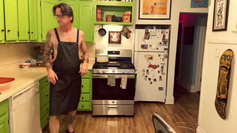Snapshot of bnczuperzexy chatting on 11, 5, 2026 ZuperZexyZounds online show from 11, 5, 2026