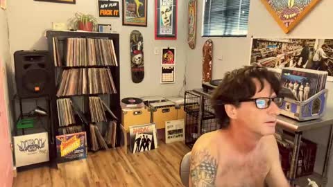 Snapshot of bnczuperzexy chatting on 1, 6, 2026 ZuperZexyZounds online show from 1, 6, 2026