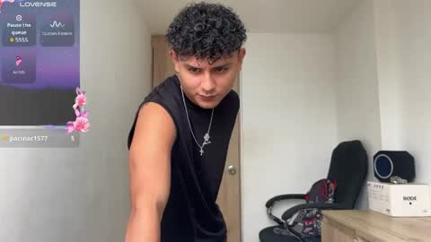 Bob  INDEPENDENT MODEL online show from 13, 4, 2026