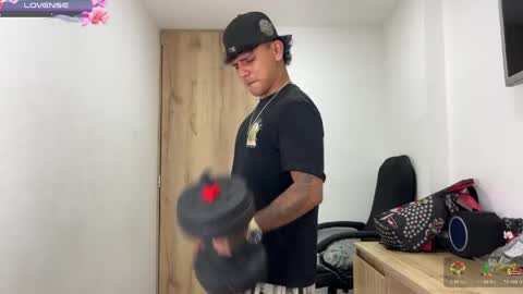 Bob  INDEPENDENT MODEL online show from 16, 4, 2026