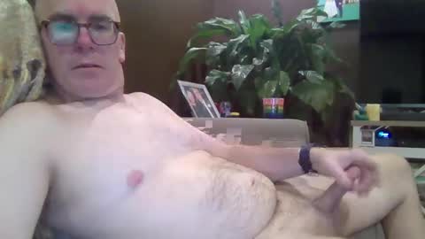 Snapshot of bobblehead31382 chatting on 3, 12, 2025 bobblehead31382 online show from 3, 12, 2025