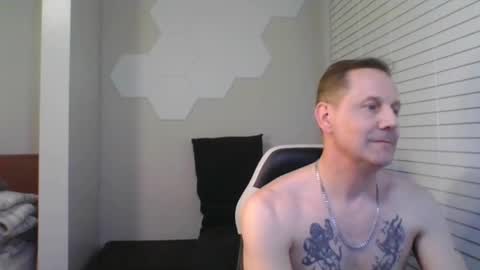 bobby robert online show from 1, 2, 2025