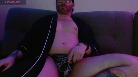 Snapshot of bobbyenglish69 chatting on 23, 4, 2026 Bobby English online show from 23, 4, 2026